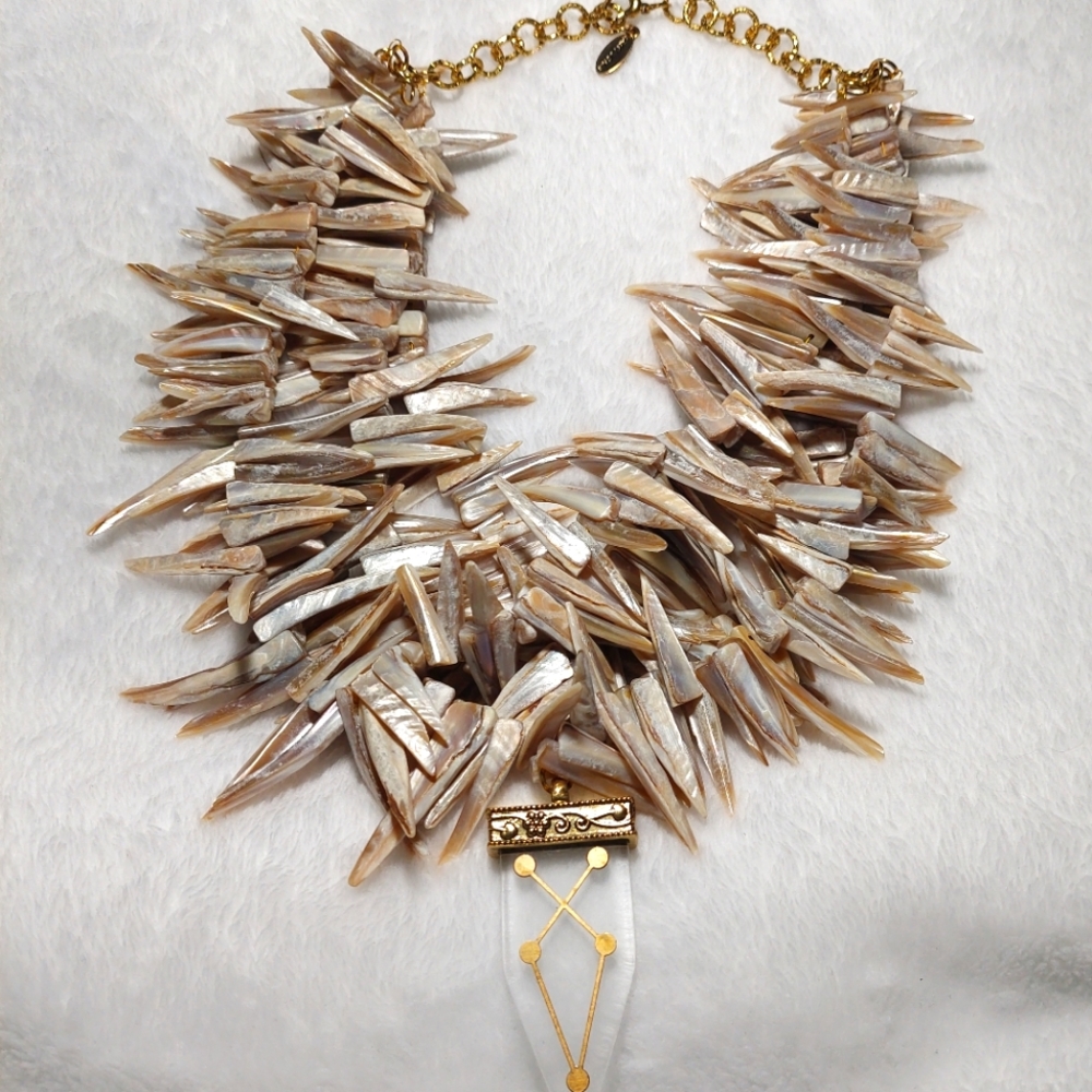 "Tandra" Stone Bib